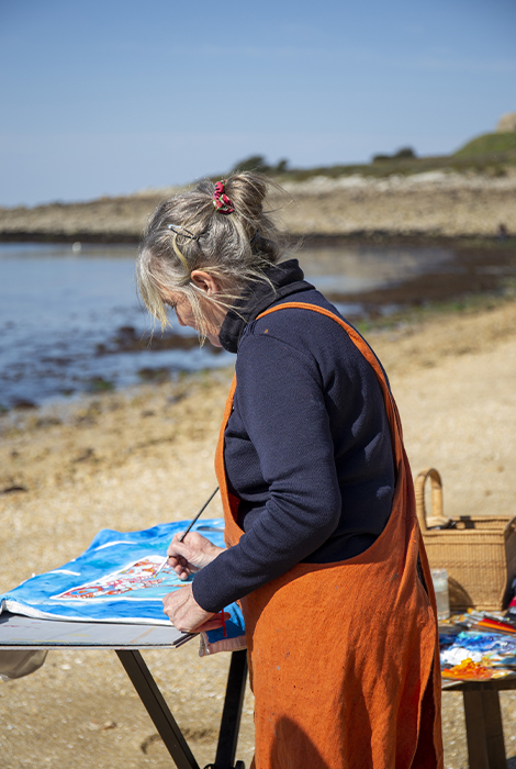 Marion Jouaffre artiste peintre à la plage