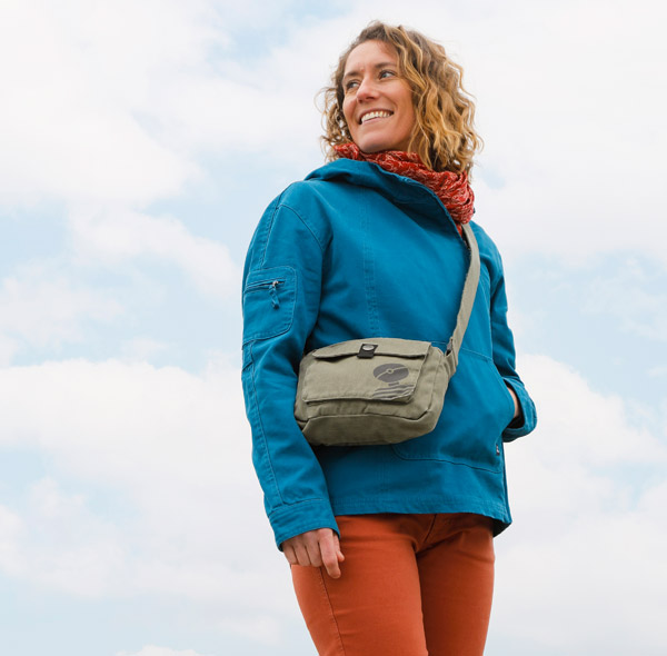 Une veste asymétrique pleine de caractère