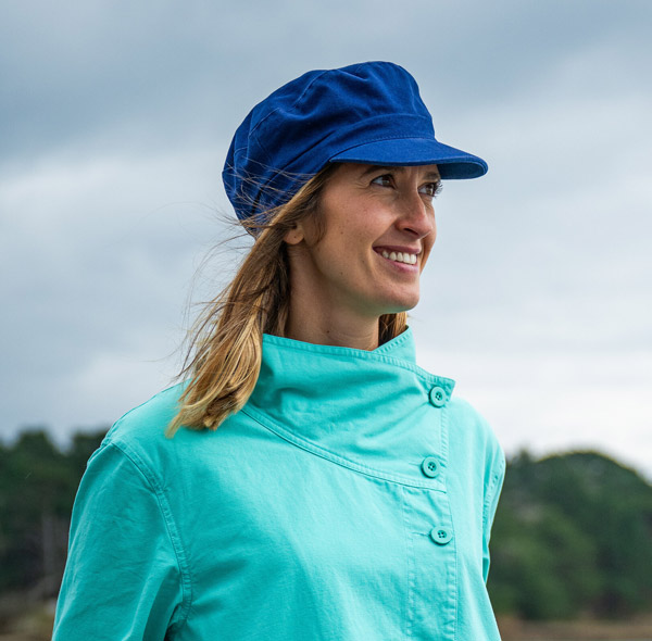 Une casquette de marin délavée