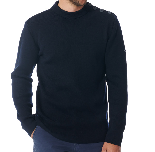 Une coupe ajustée pour une silhouette masculine