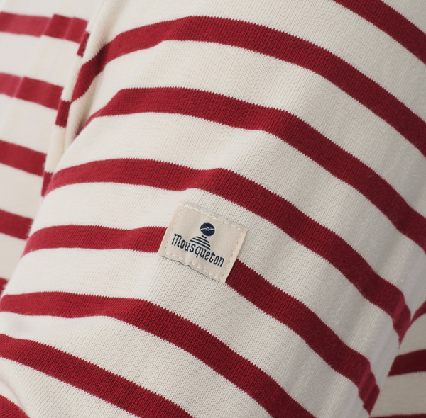 La qualité d'un jersey de coton peigné au toucher doux