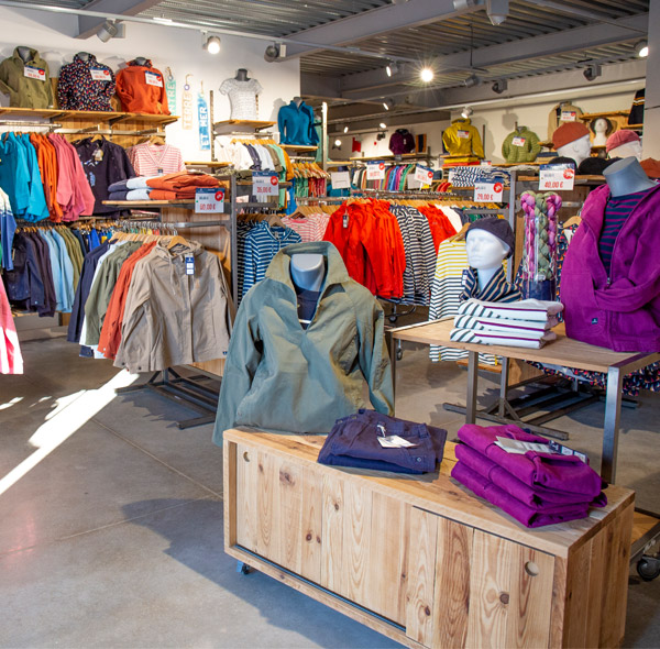 magasin de déstockage plescop